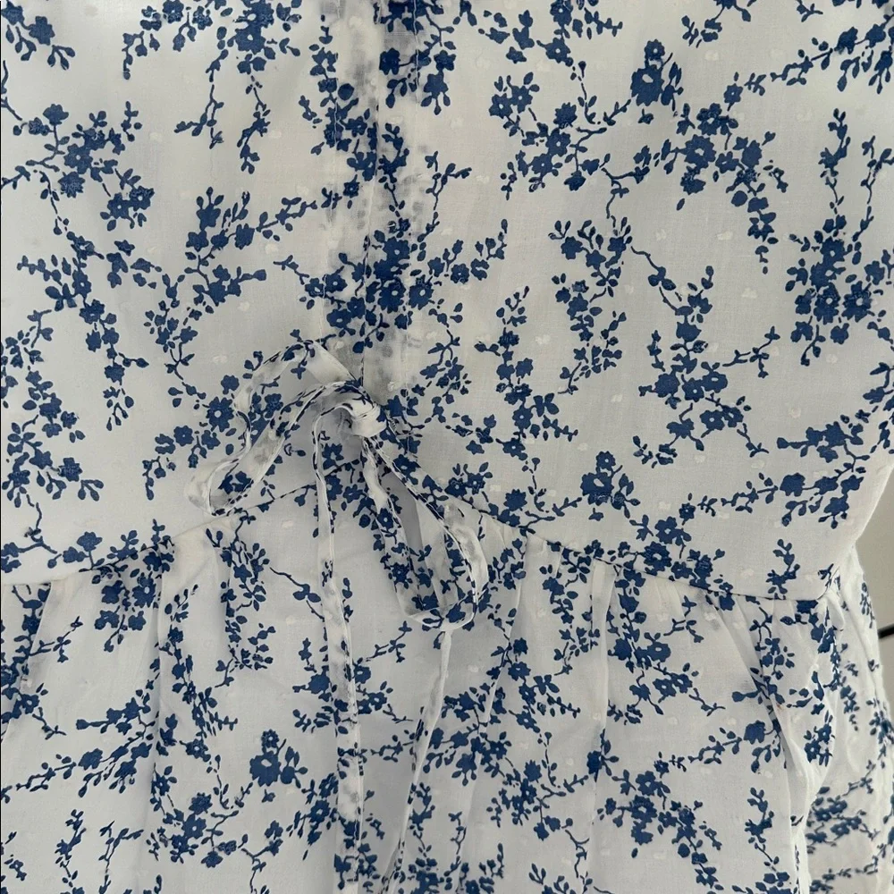 Pink Lily small Blue Floral Ruffle Blouse. Like new - Picture 2 of 4